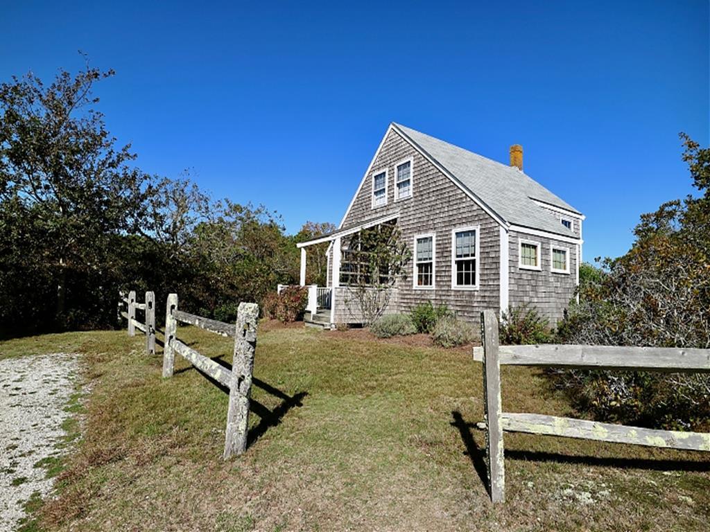Photo of Nantucket vacation rental property at 5 Wannacomet Rd - Cottage Nantucket, MA 02554
