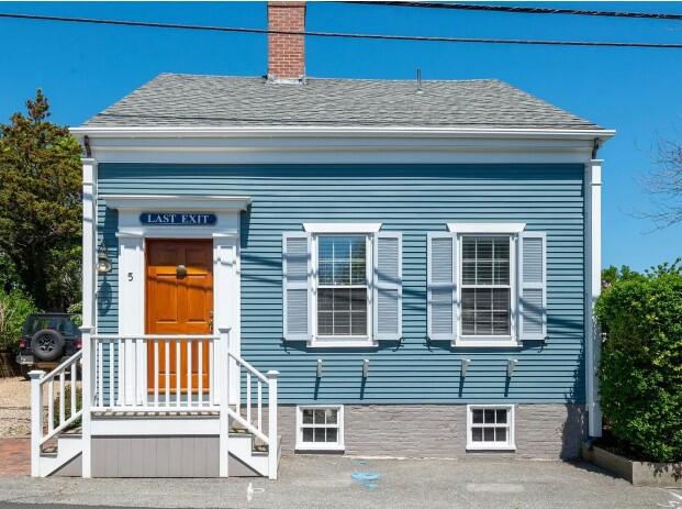 Photo of vacation rental property  at 5 East Dover Street