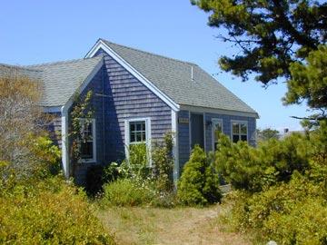 Photo of Nantucket vacation rental property at 39A Boulevard Nantucket, MA 02554
