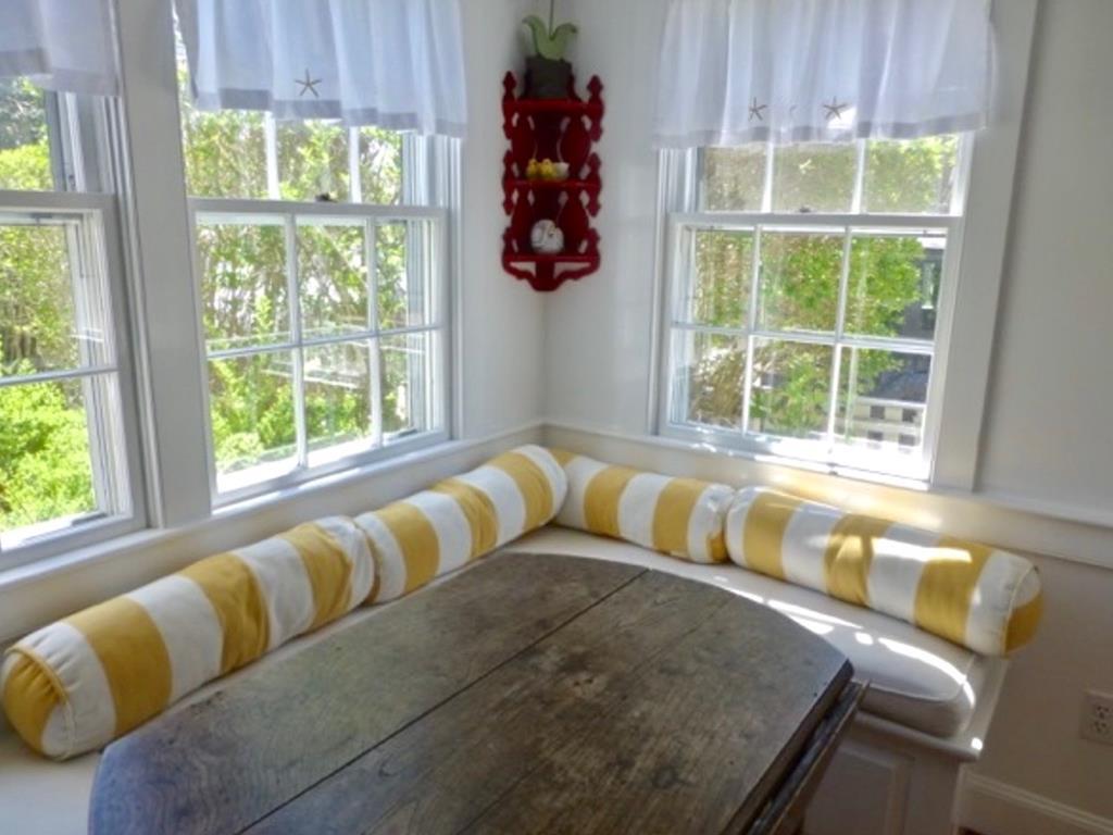 62 Fair Street photo 4