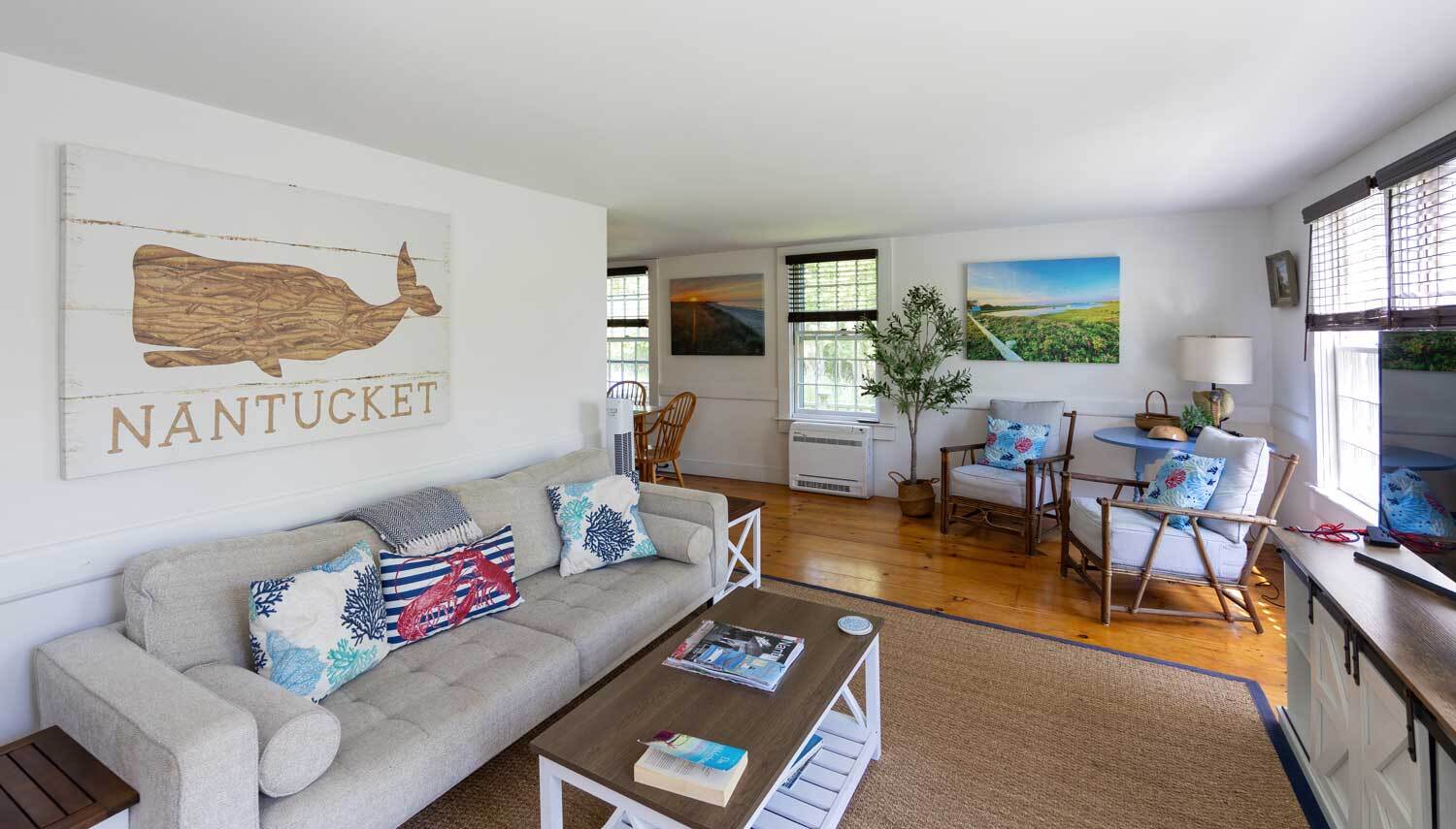 The Nantucket Farm House photo 9