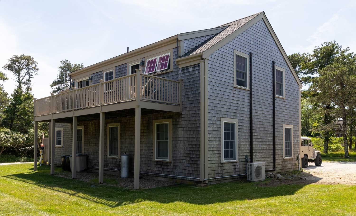 The Pineapple House photo 2