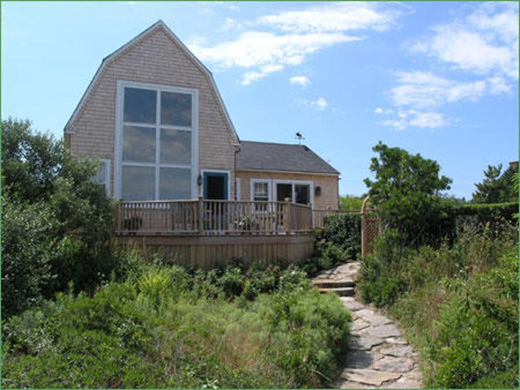 Photo of Nantucket vacation rental property at 11 Easton Street - Cottage Nantucket, MA 02554