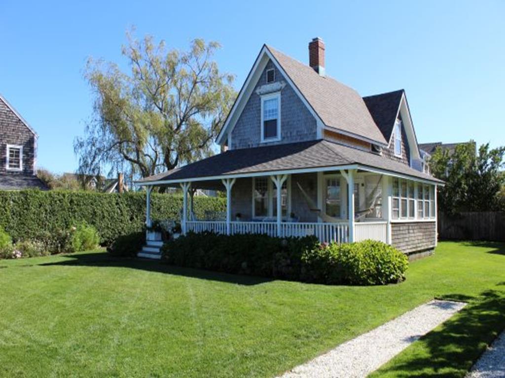 Photo of Nantucket vacation rental property at 6 East Lincoln Avenue Nantucket, MA 02554