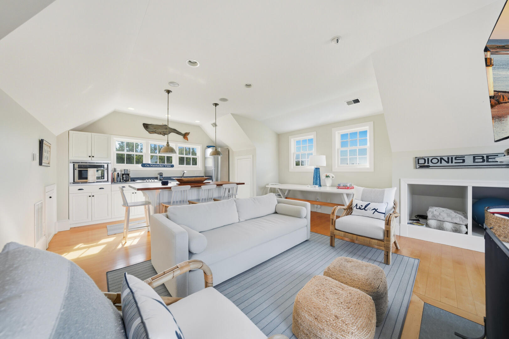 Homeward Bound photo 49