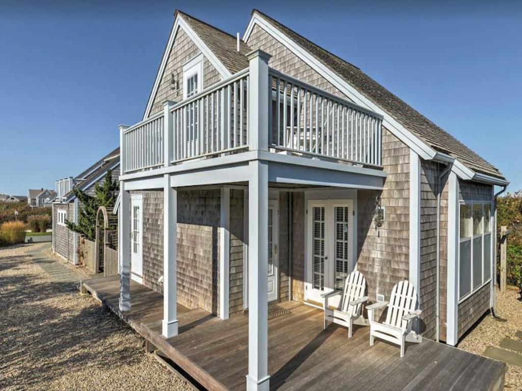 Photo of Nantucket vacation rental property at 6 Hampshire Road Nantucket, MA 02554