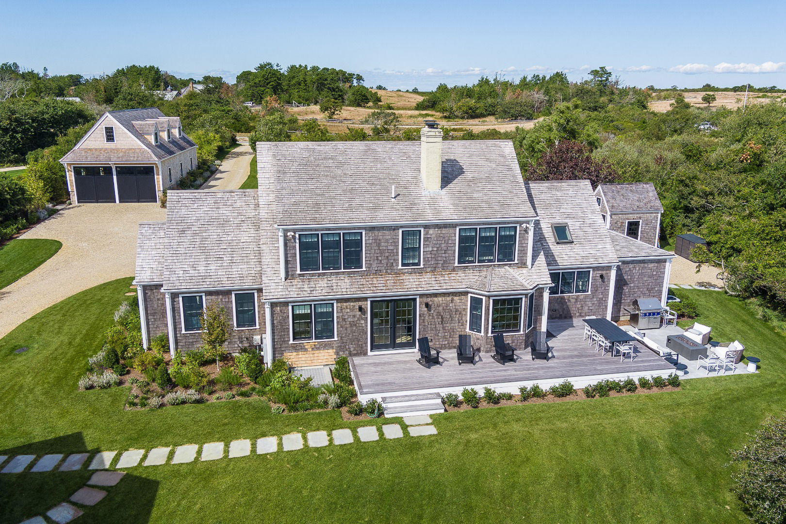 174 Cliff Road photo 29