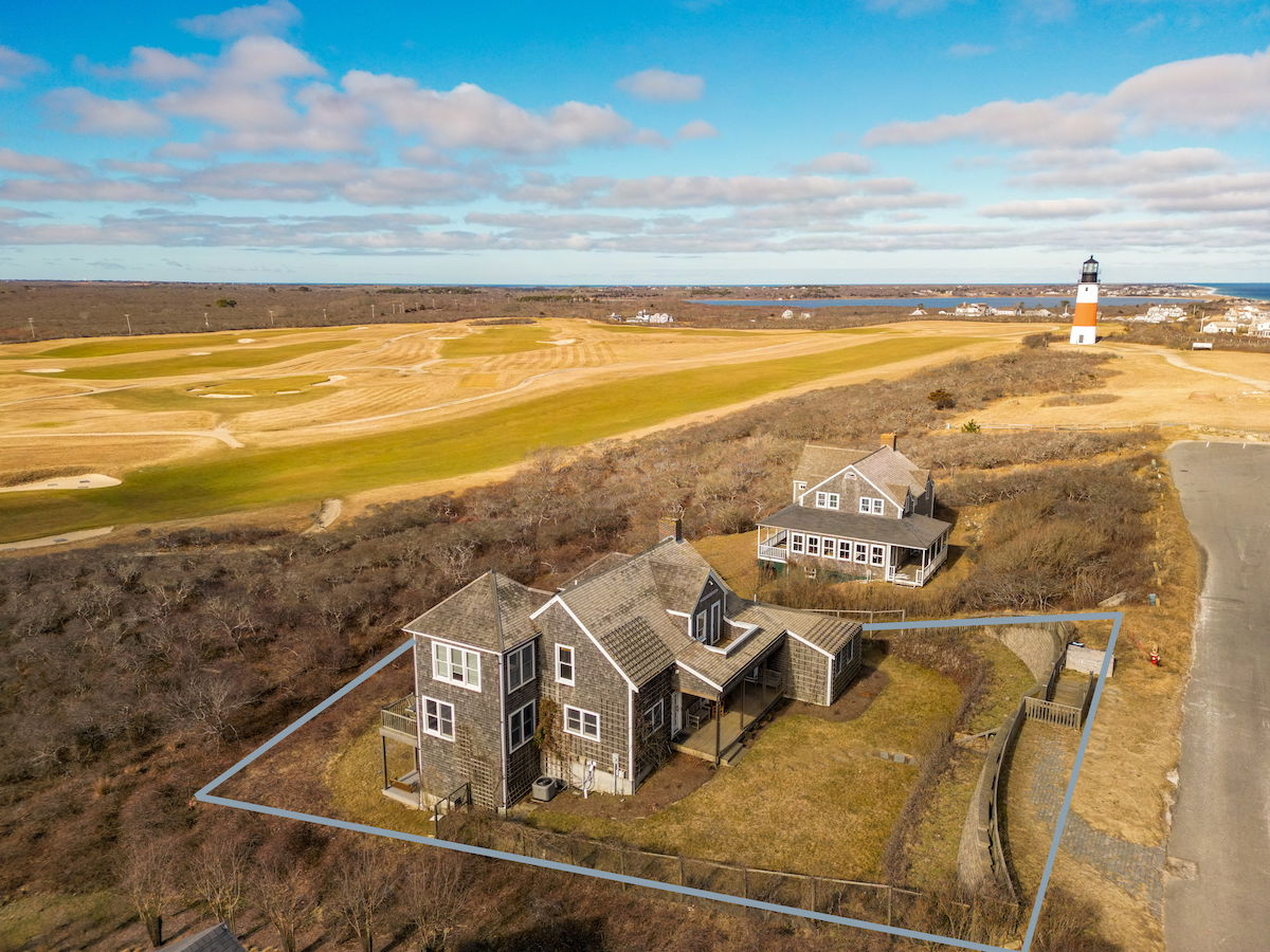 Photo of property  at 116 Baxter Road