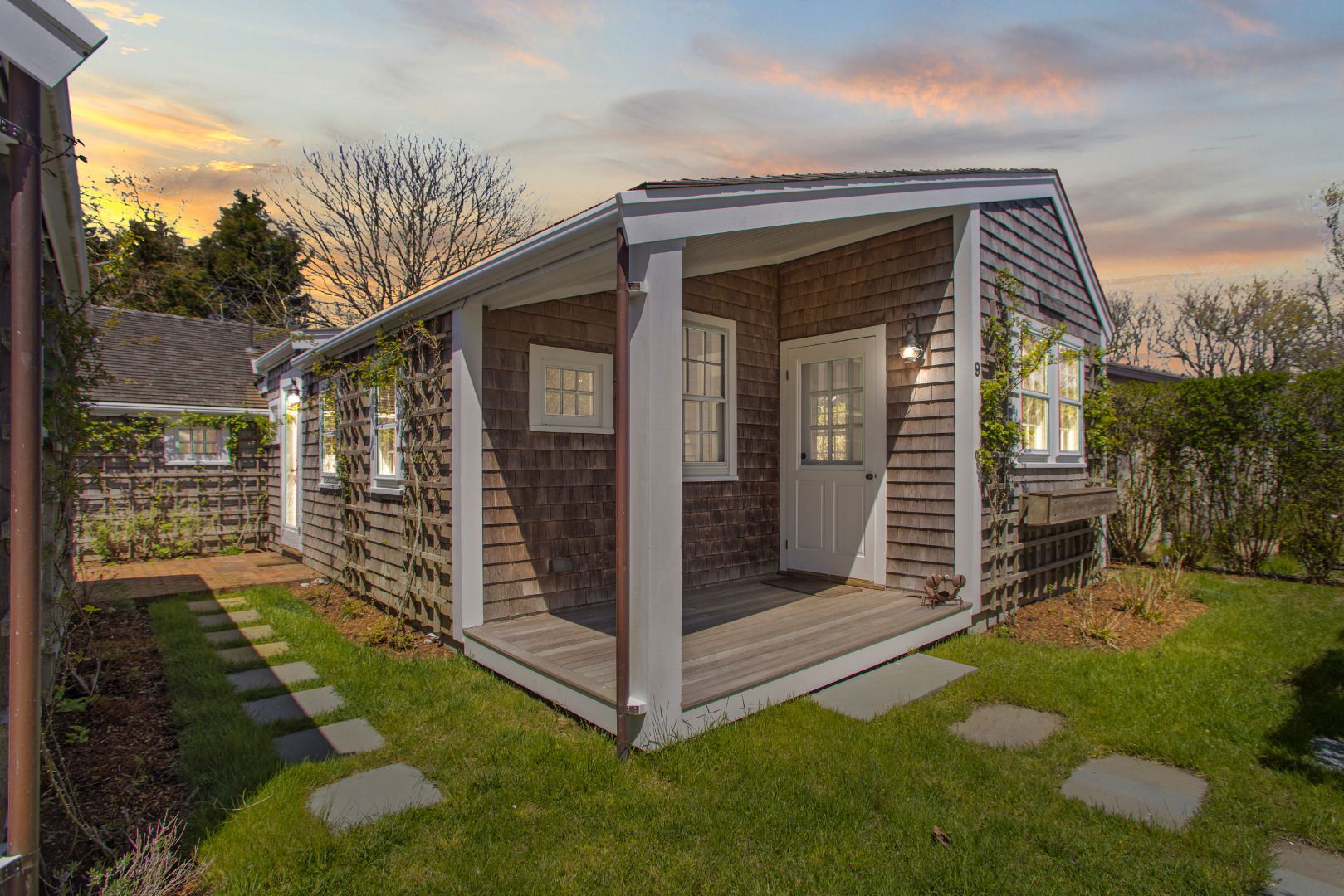 9 Lily Street photo 14