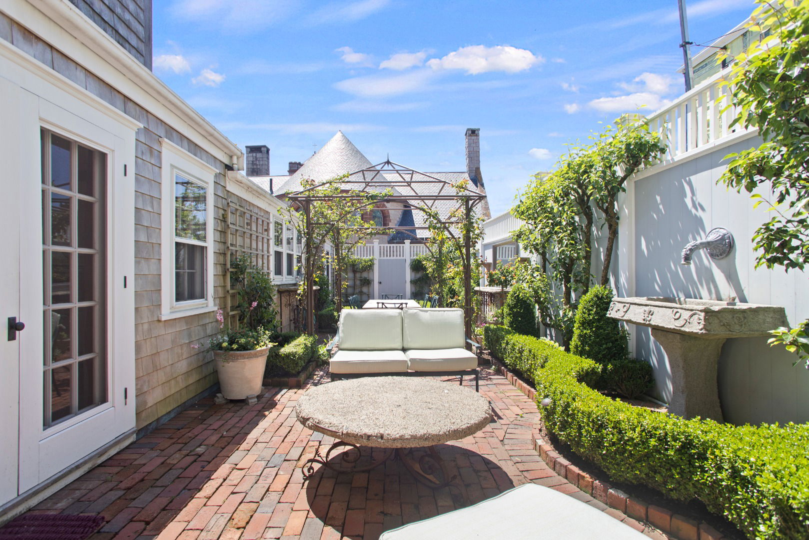 19 Orange Street photo 63