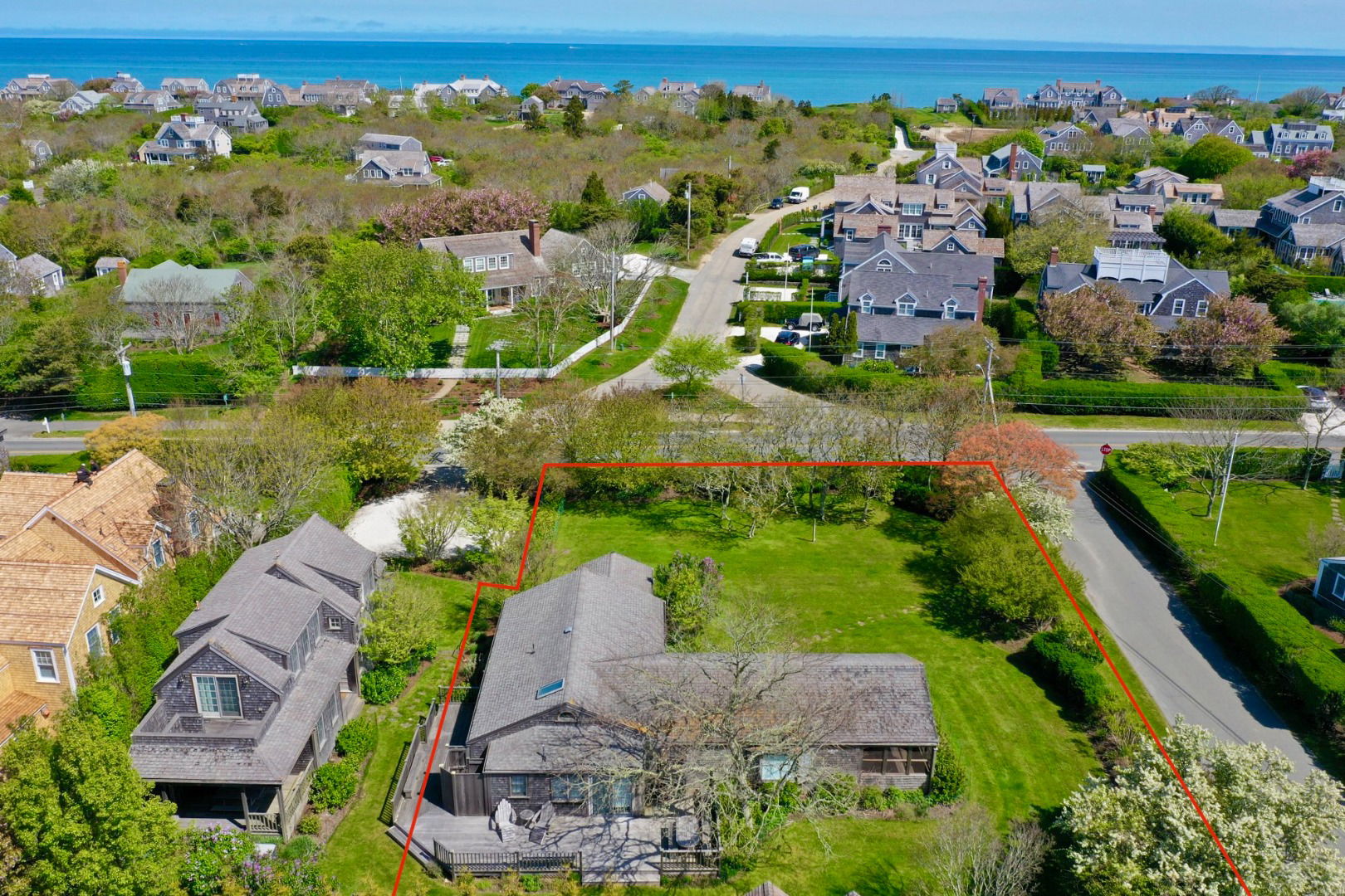 Photo of Nantucket vacation rental property at 78 Cliff Road, Nantucket MA 02554