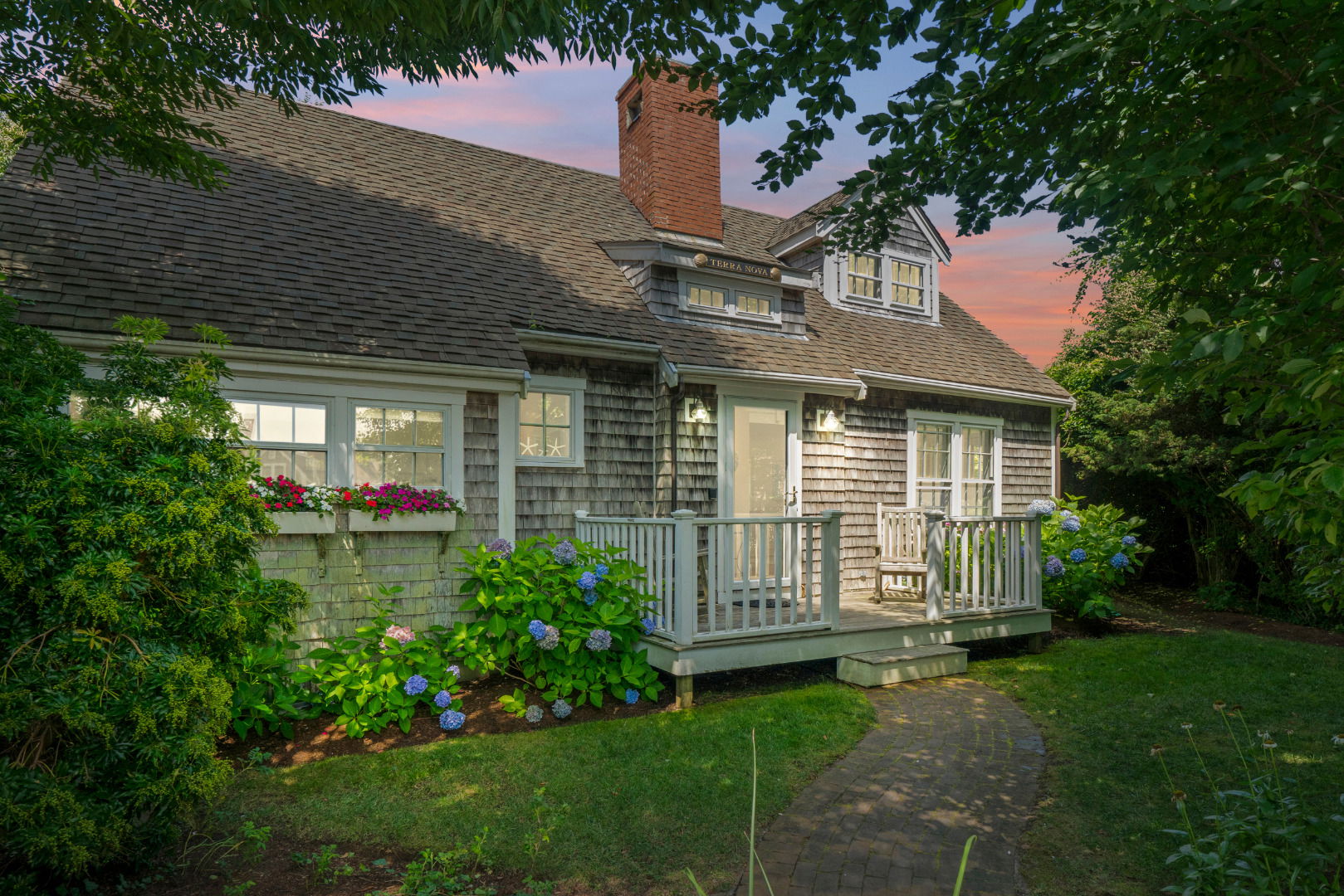 12 Netowa Lane photo 2