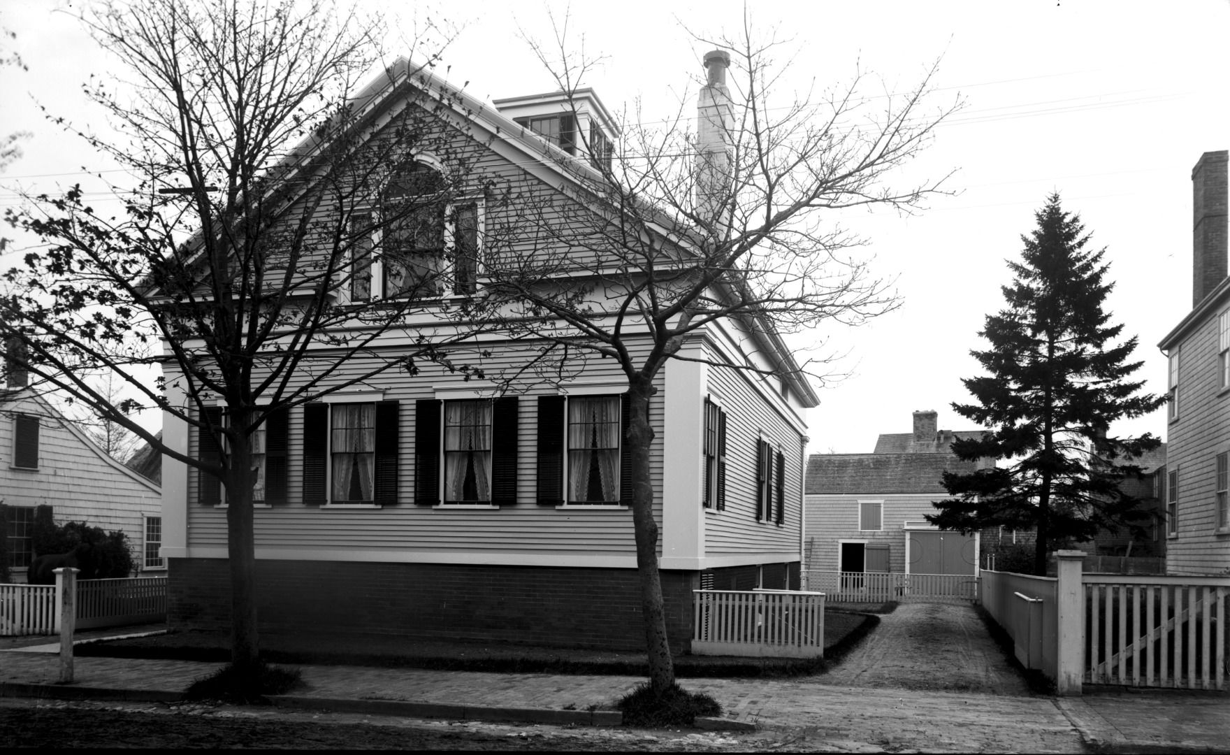110 Main Street photo 73