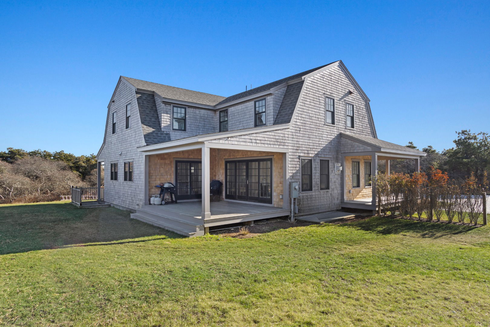 38 Monohansett Road photo 3