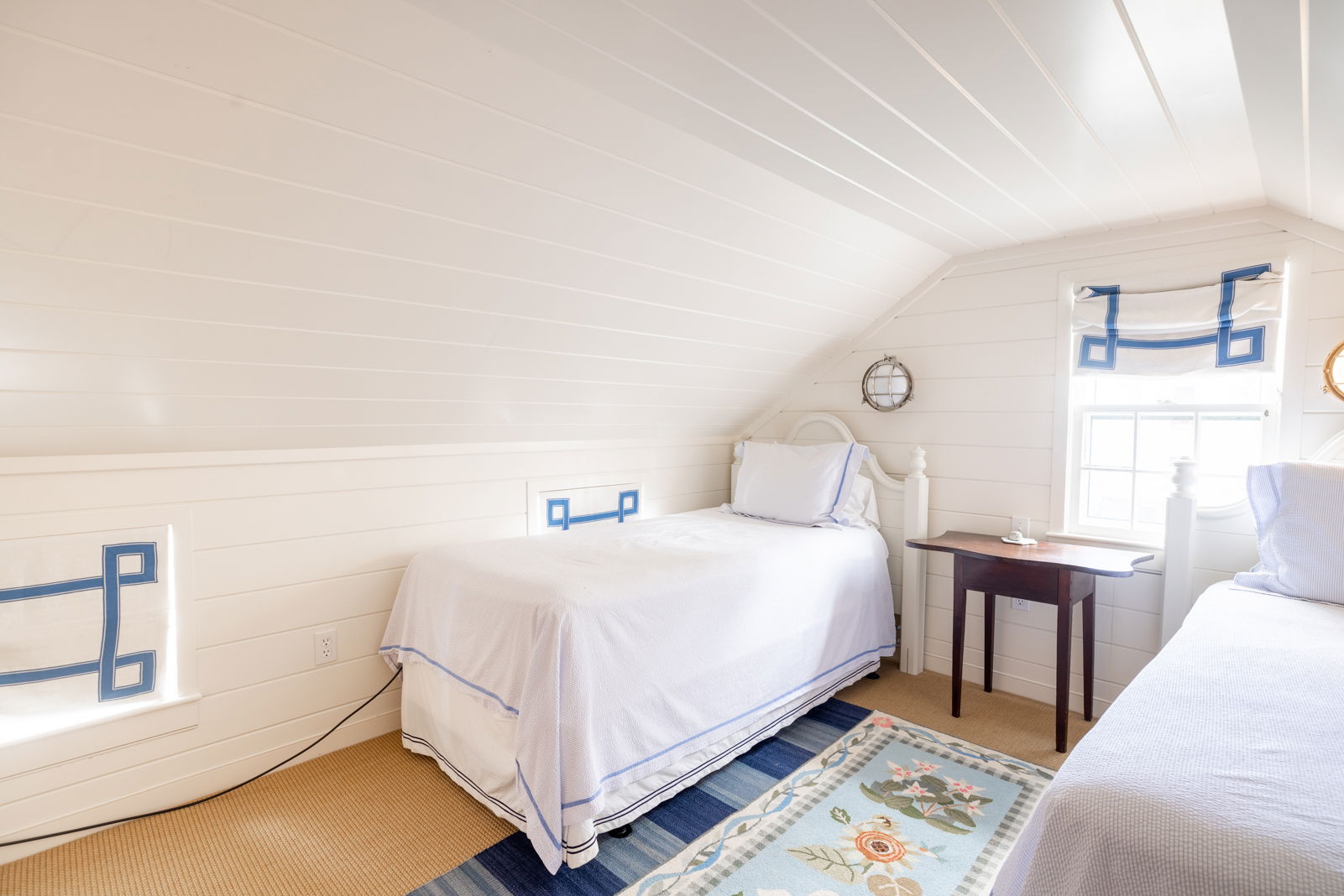 60 Cliff Road photo 17