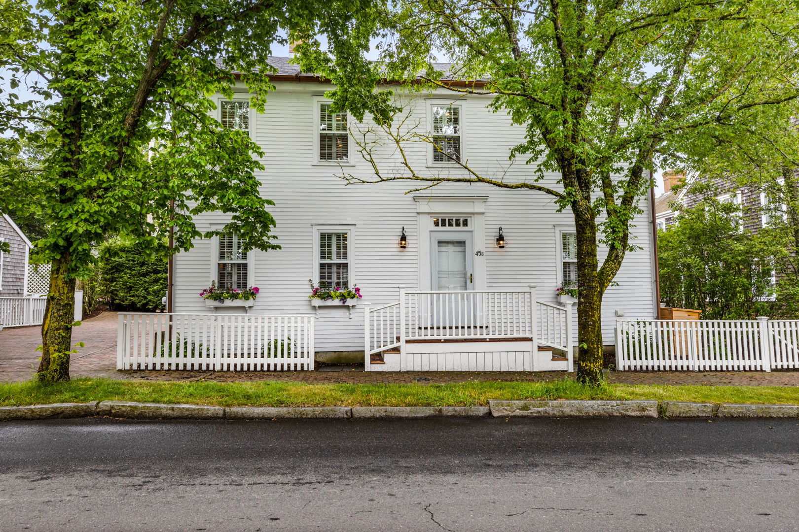 45 Pleasant Street photo 2