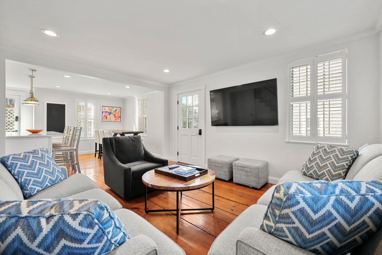 45 Pleasant Street photo 38