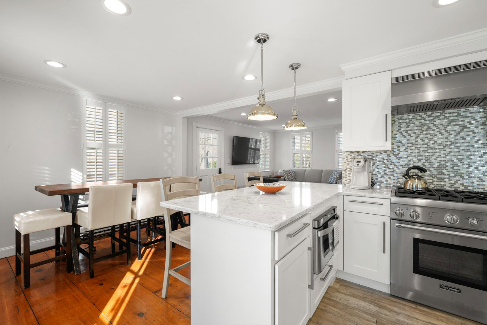 45 Pleasant Street photo 43