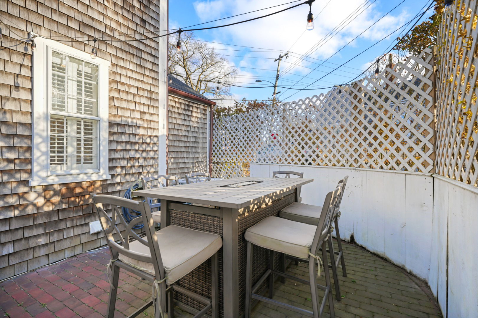 45 Pleasant Street photo 54