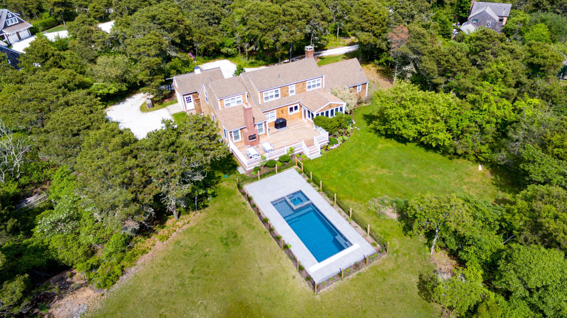 16 Gladlands Avenue photo 32