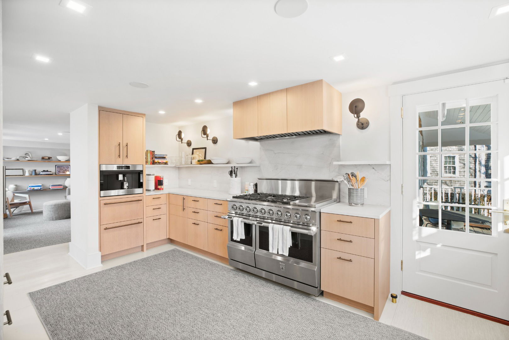 8 Ash Street photo 15