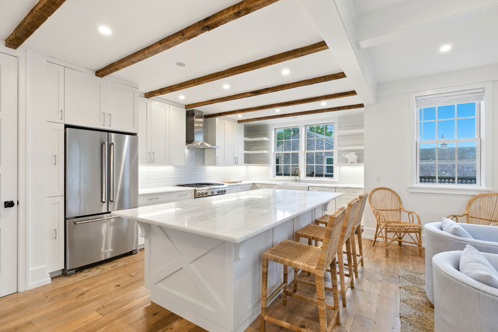 33- Vesper Lane photo 4