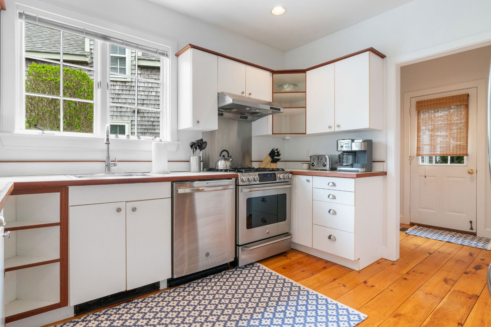 30 Washaman Avenue photo 21