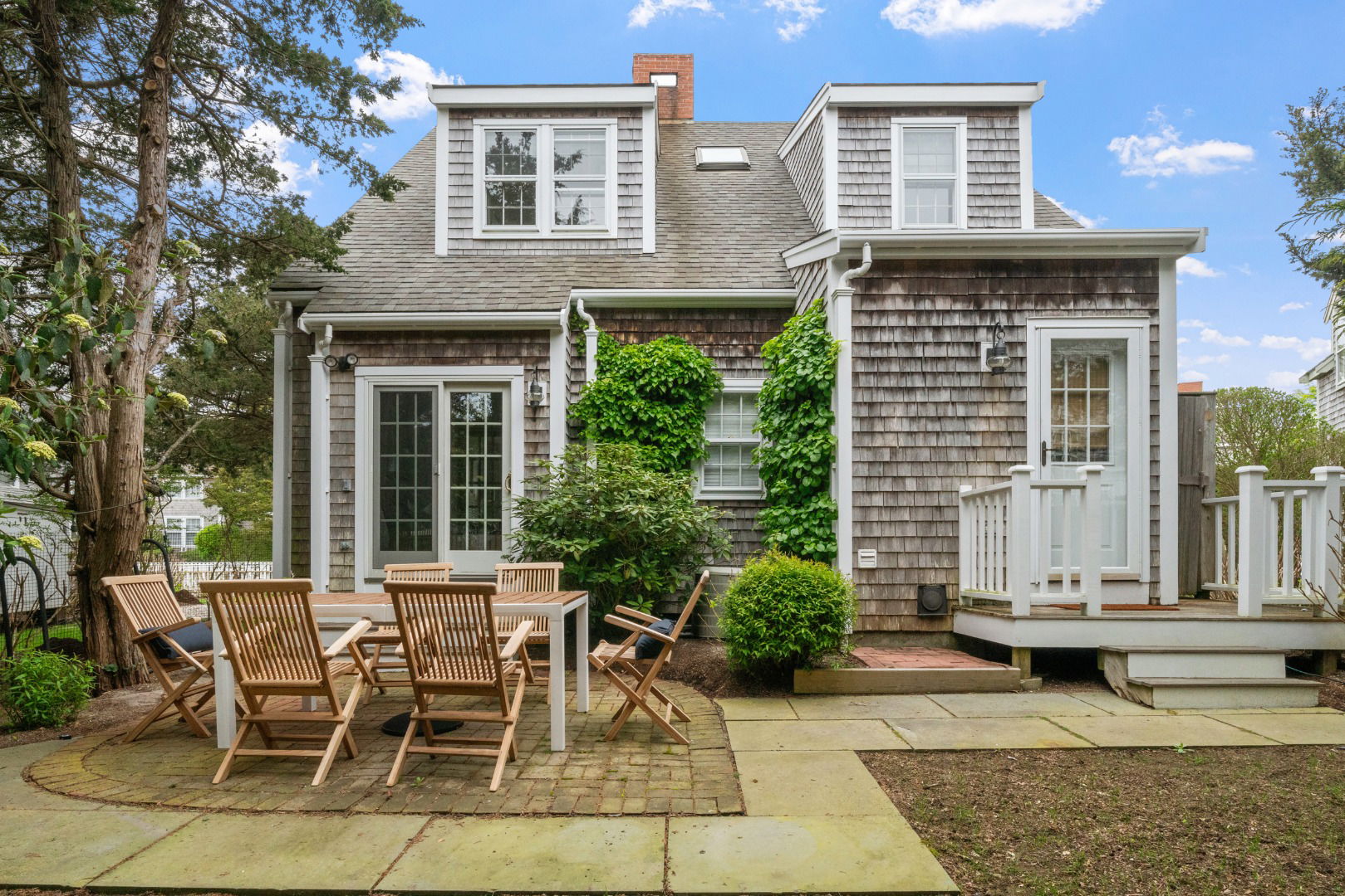 30 Washaman Avenue photo 29