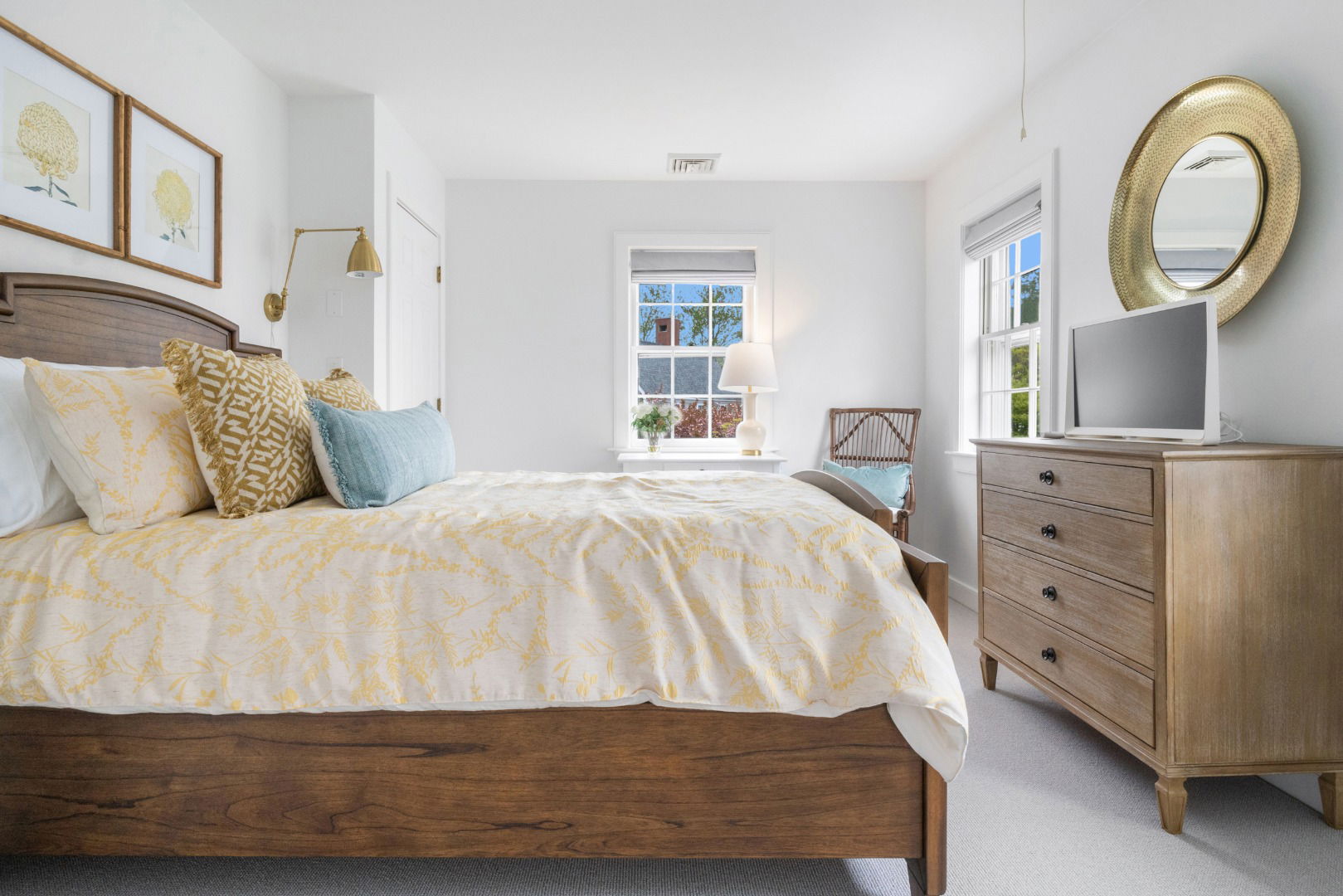 30 Washaman Avenue photo 4