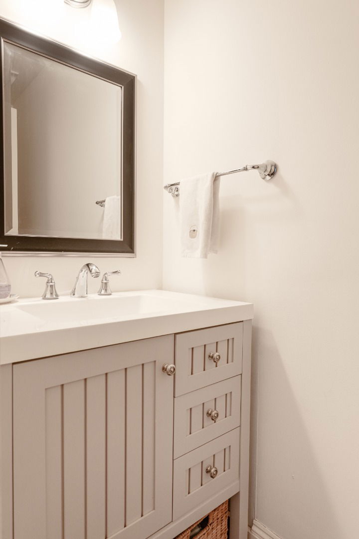 8 Cliff Road photo 22