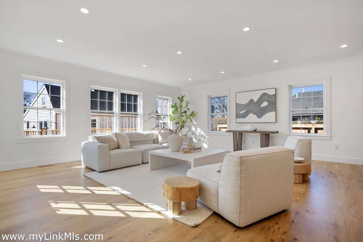 22 Vestal Street photo 18