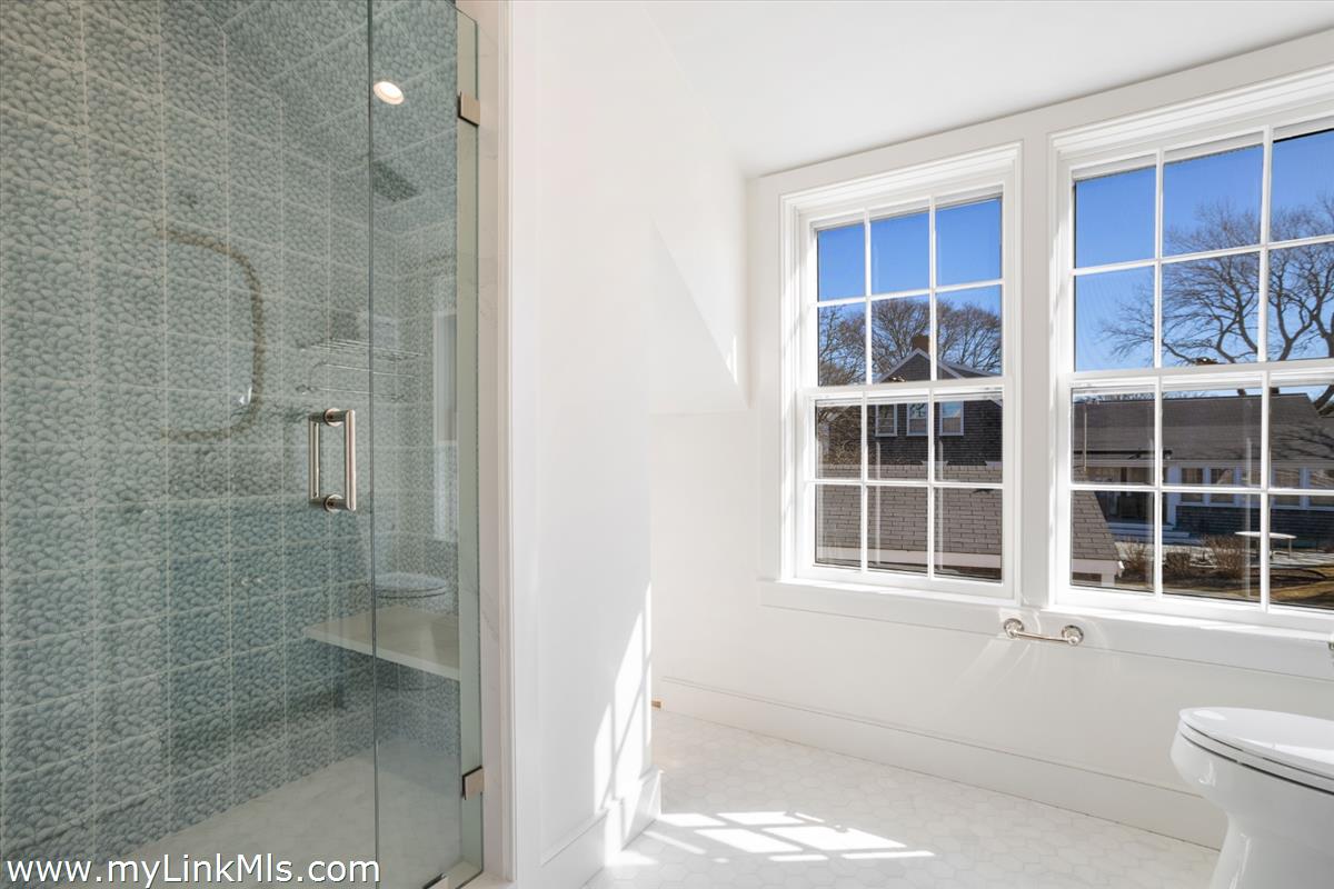 22 Vestal Street photo 28
