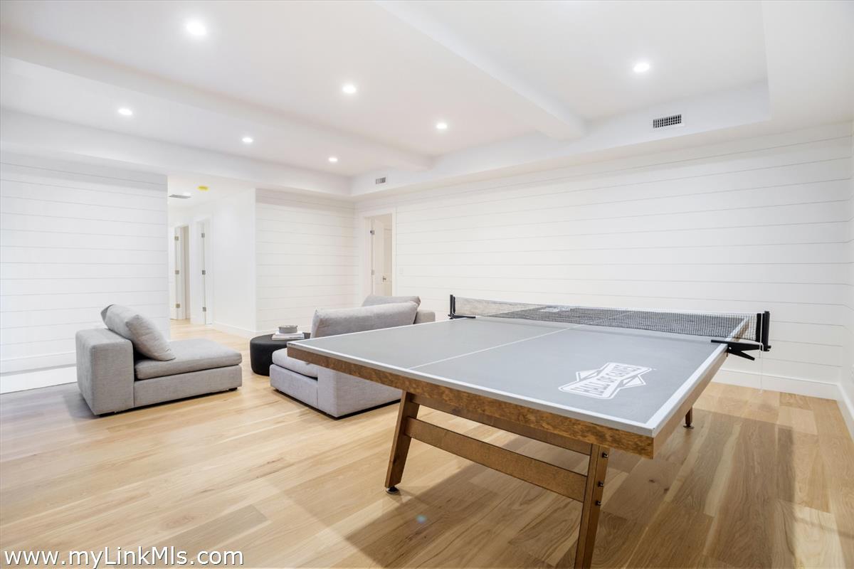22 Vestal Street photo 40
