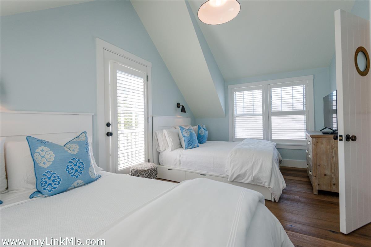 15 Meader Street photo 15