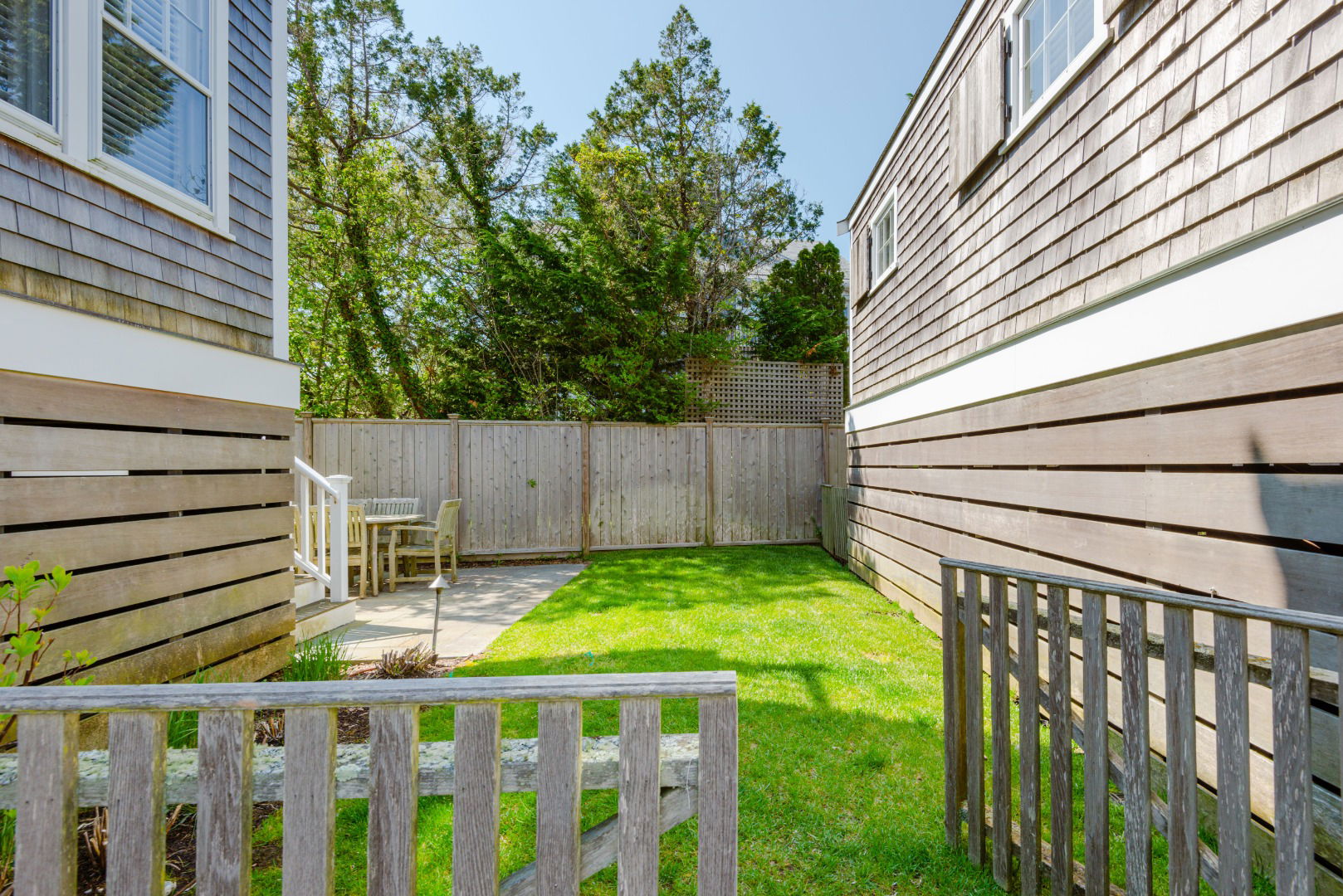 15 Meader Street photo 31