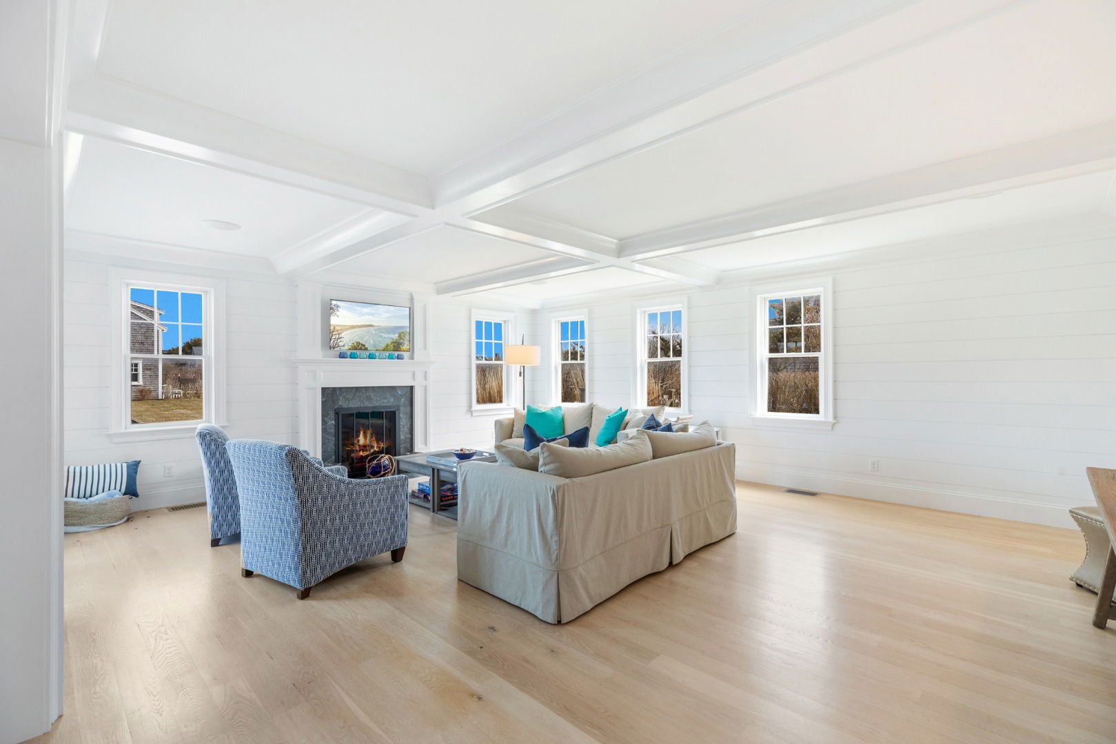 24 Nonantum Avenue photo 15