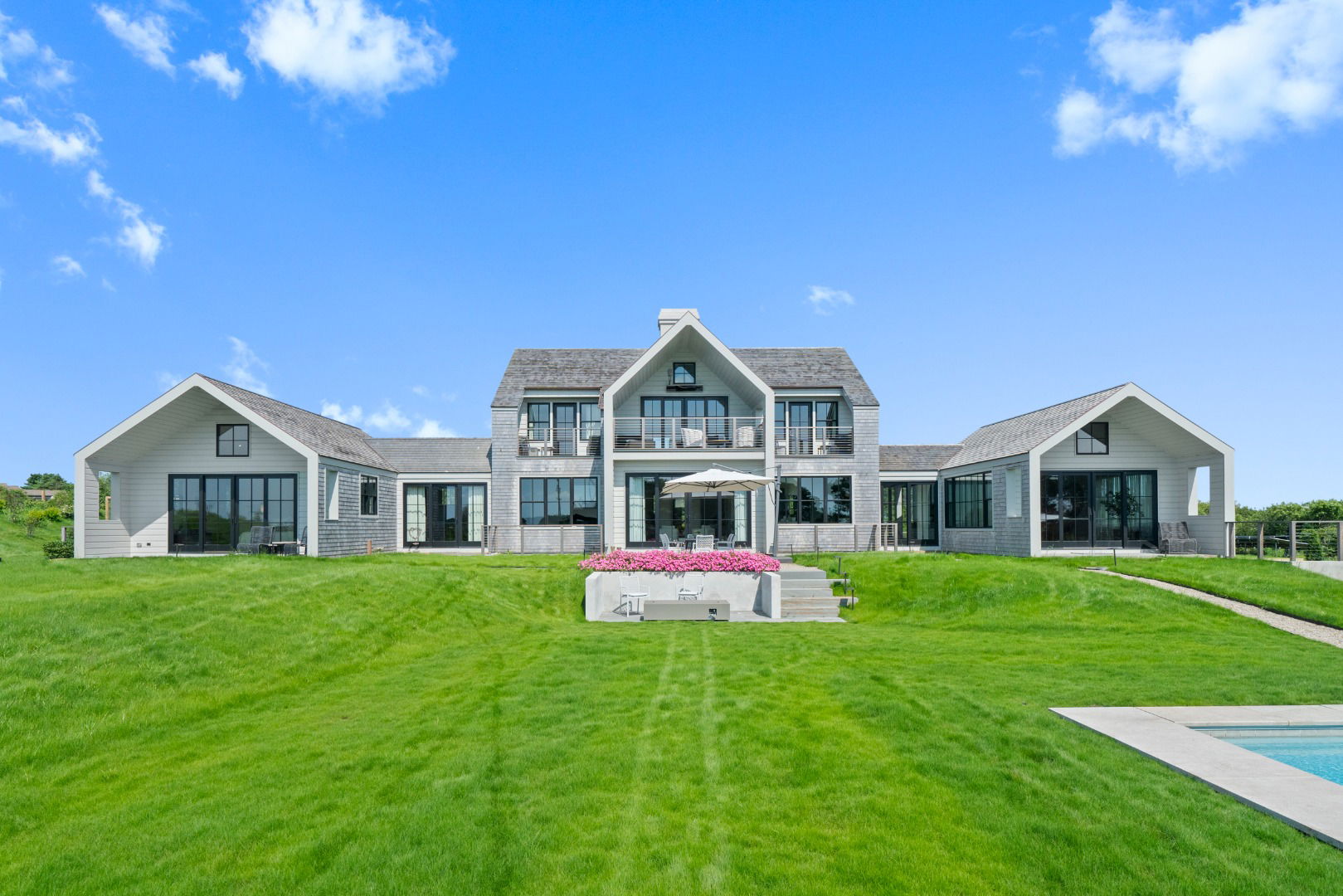 Photo of Nantucket vacation rental property at 10 Maxey Pond Road, Nantucket MA 02554