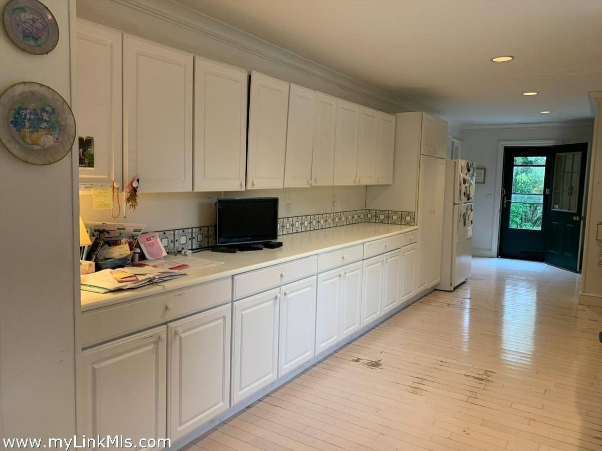 160 Madaket Road photo 16