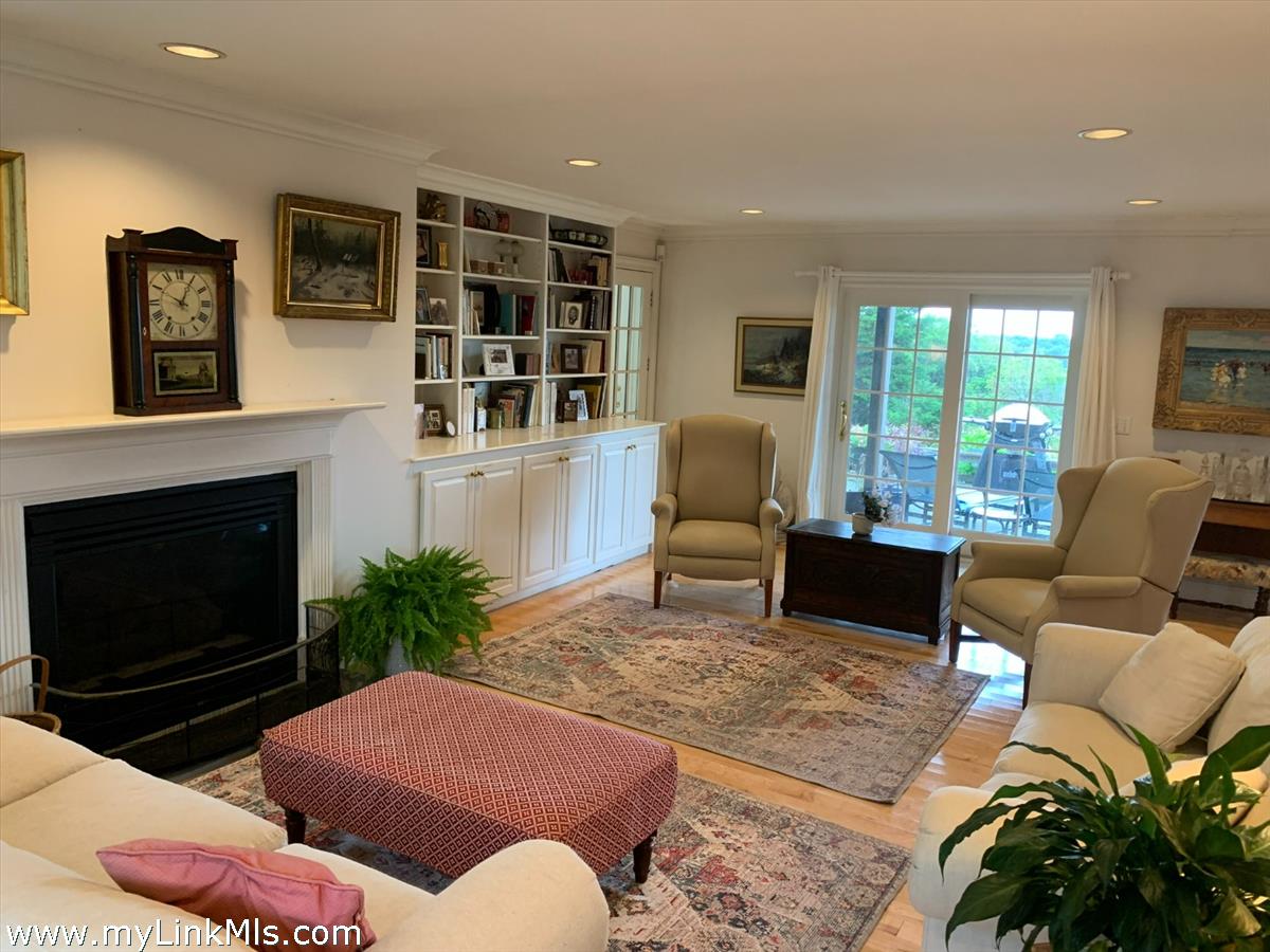160 Madaket Road photo 8