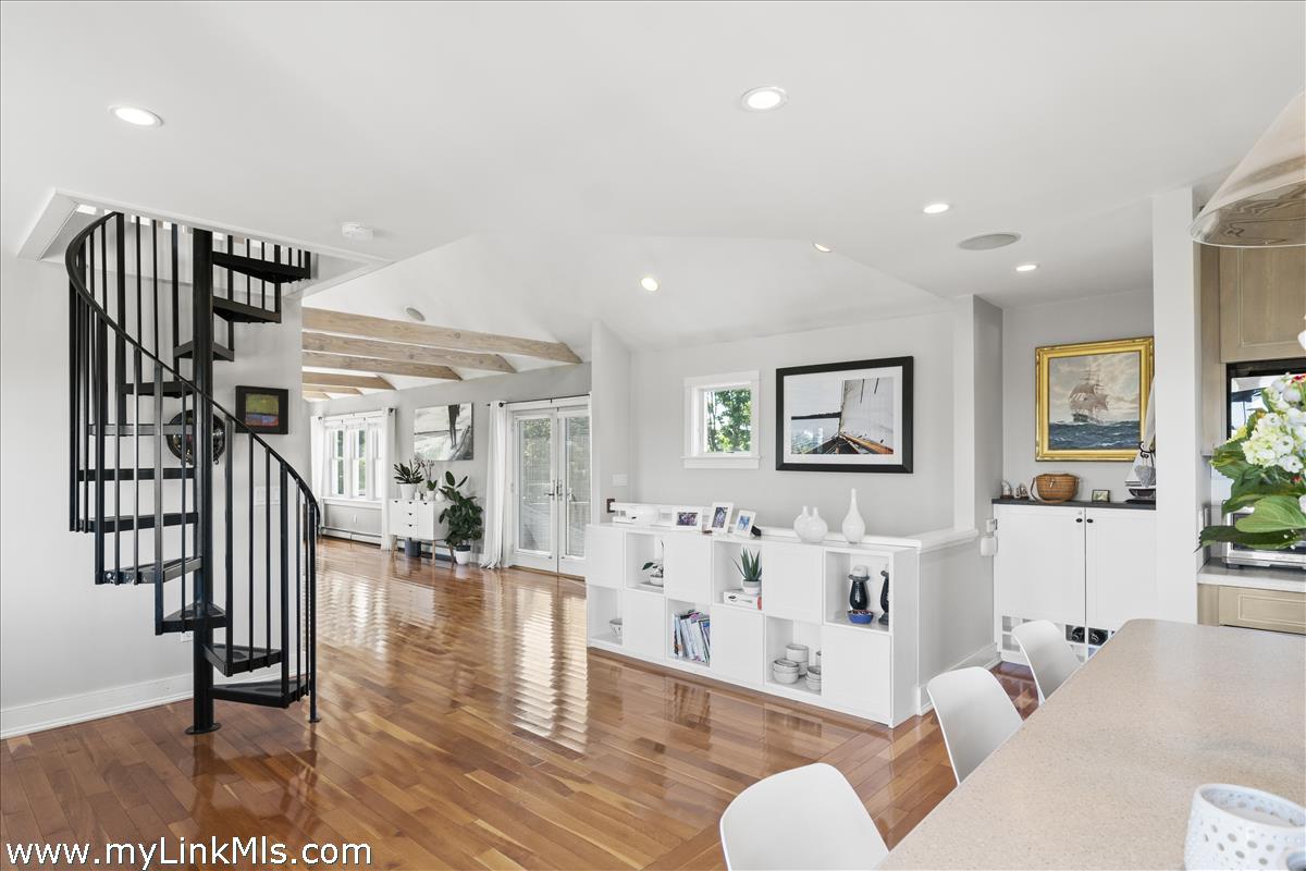 10 Doc Ryder Drive photo 11
