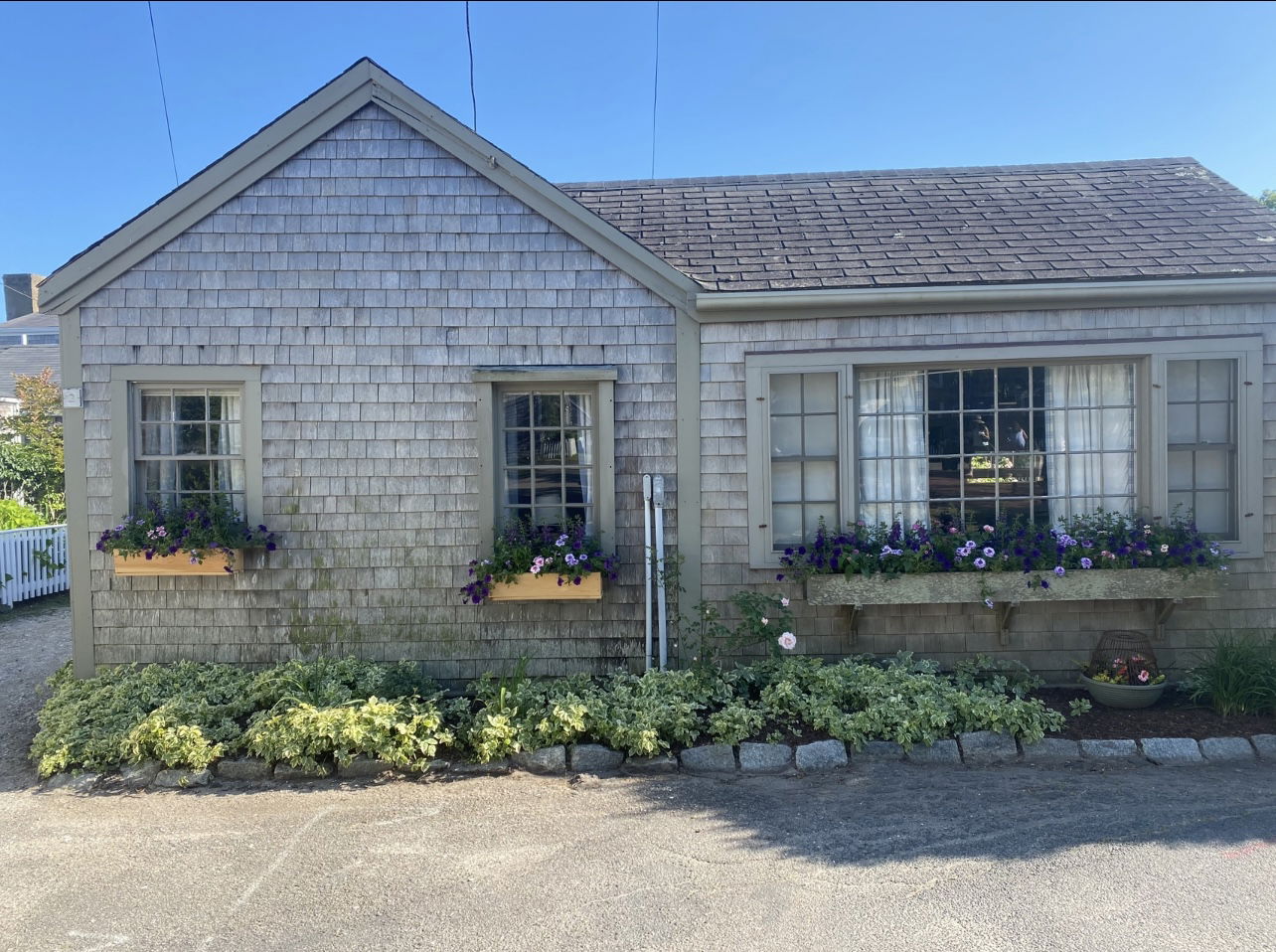 Photo of property  at 2 Elbow Lane