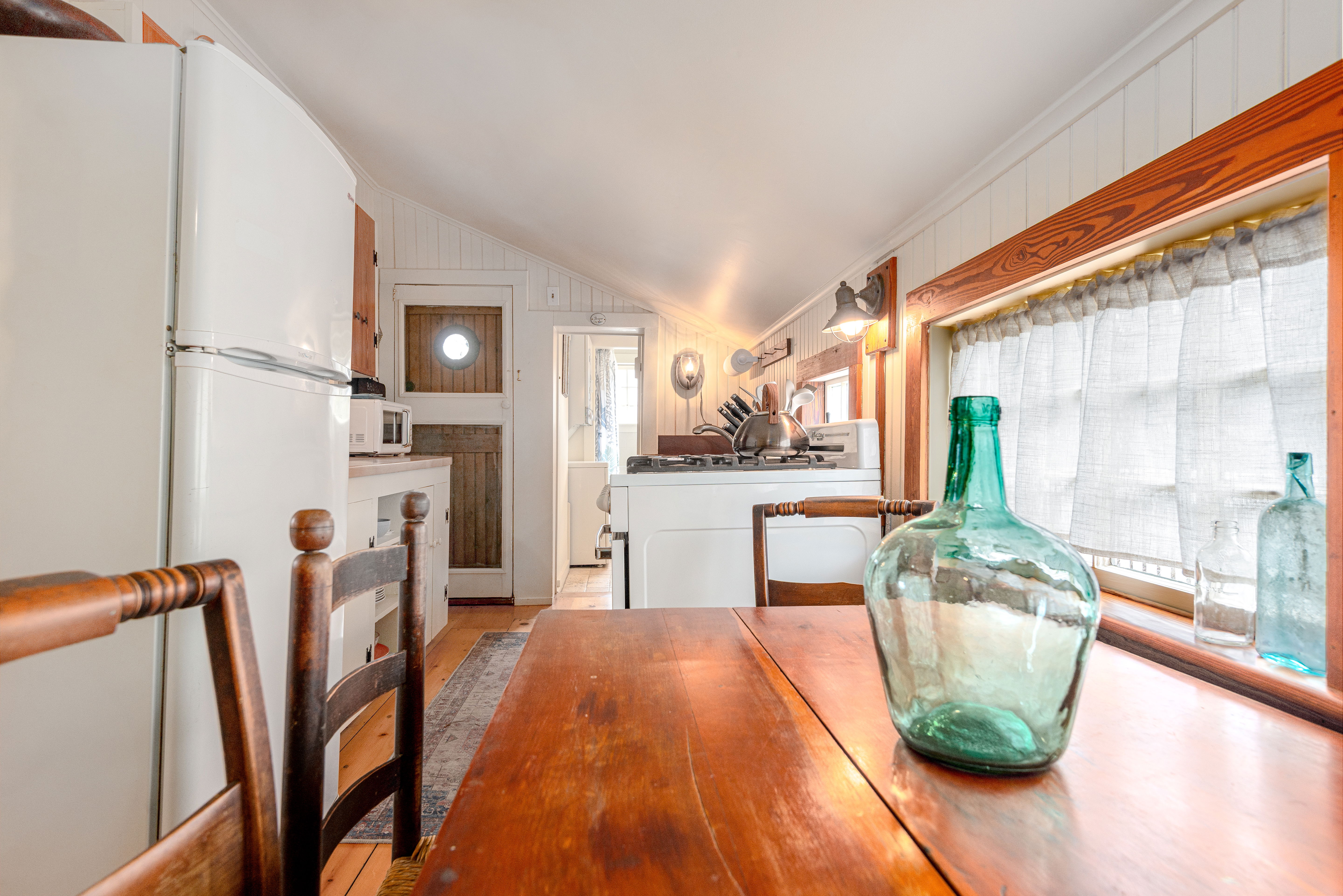 2 Elbow Lane photo 12