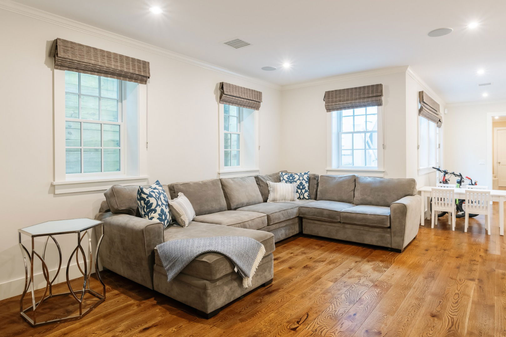 13 Derrymore Road photo 25