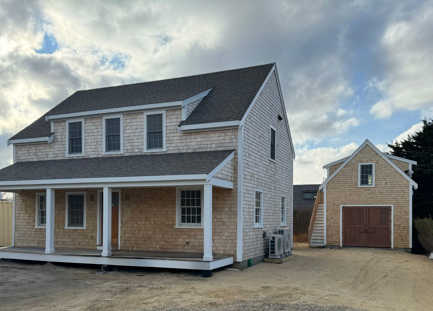 8 Sconset Avenue photo 3