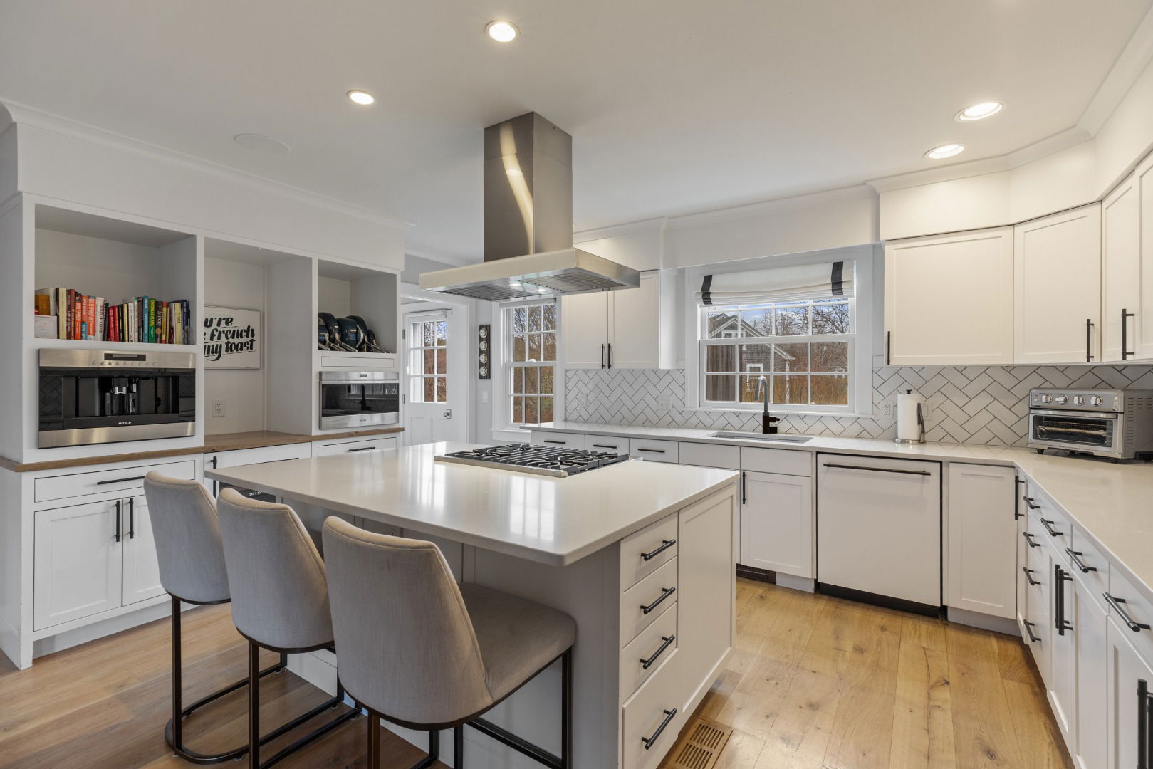50 Hummock Pond Road photo 4