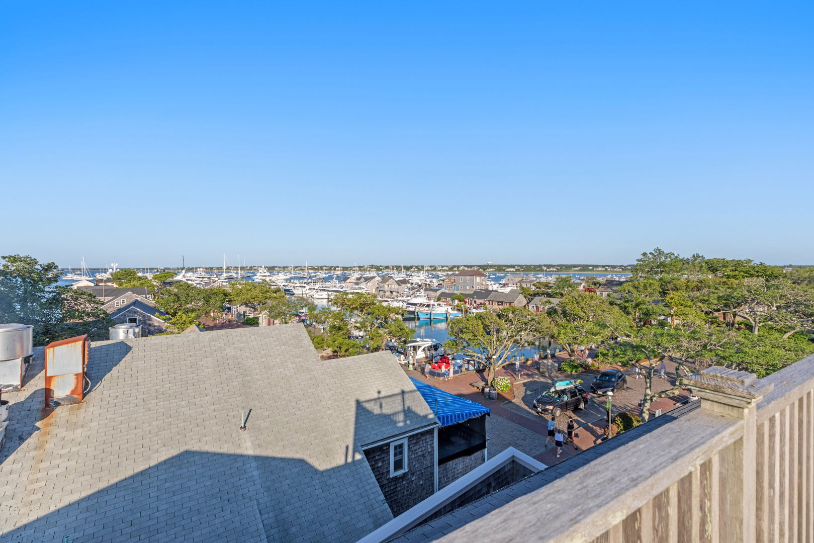 20 Straight Wharf photo 28