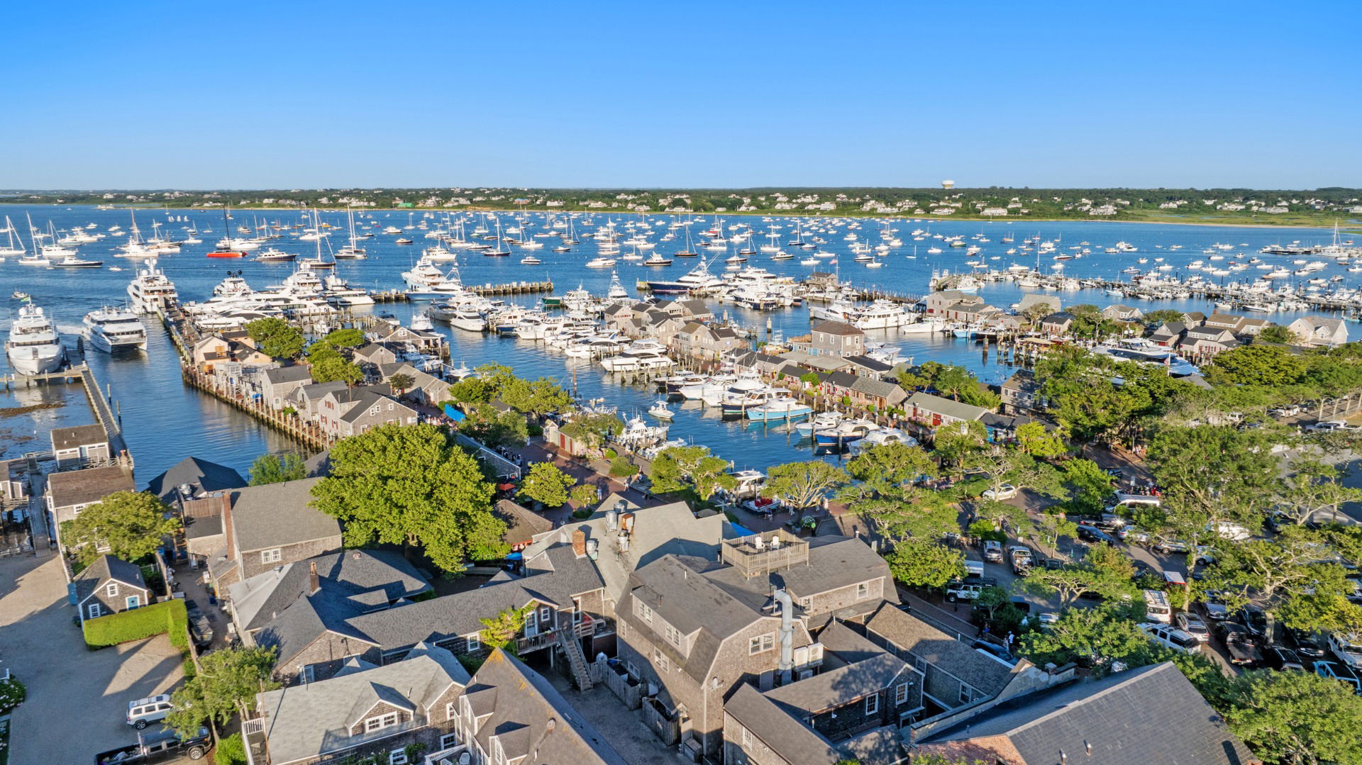 20 Straight Wharf photo 18
