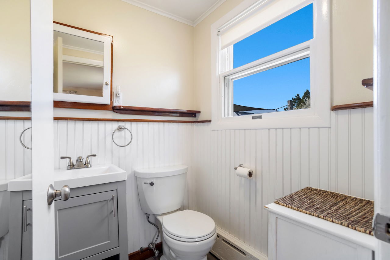 3 Newtown Road photo 11