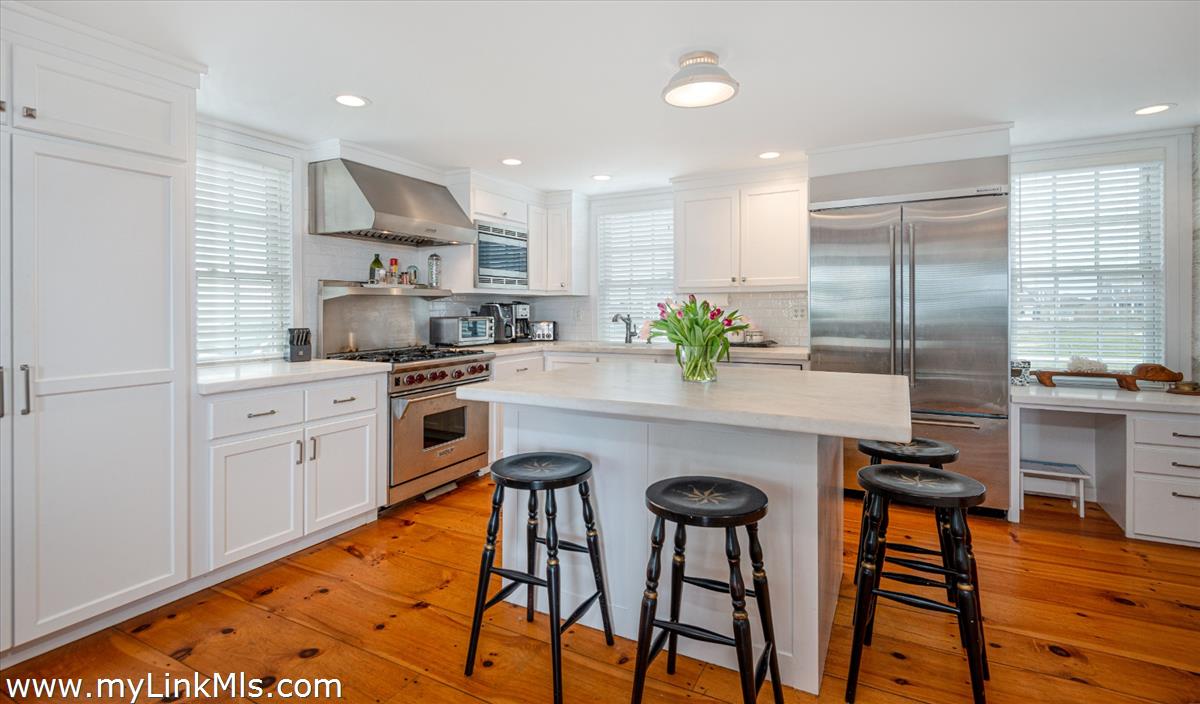 6 Marion Avenue photo 10