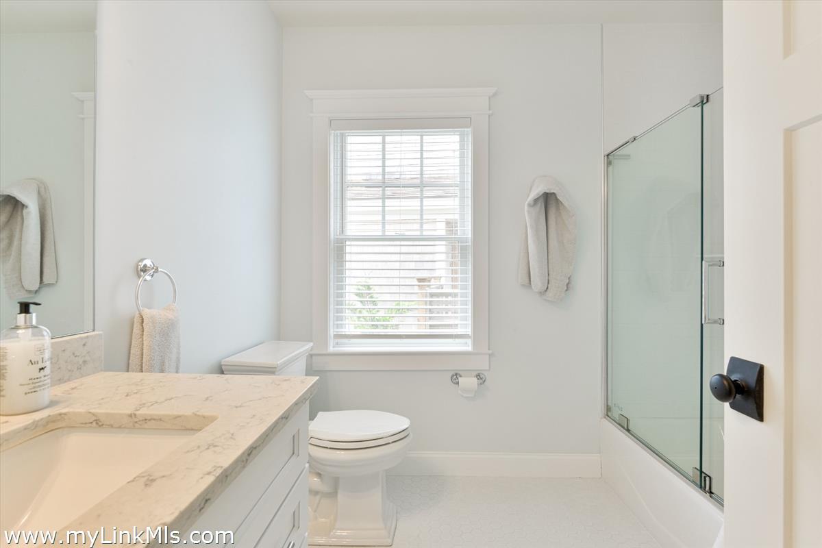 8 Grey Lady Lane photo 16